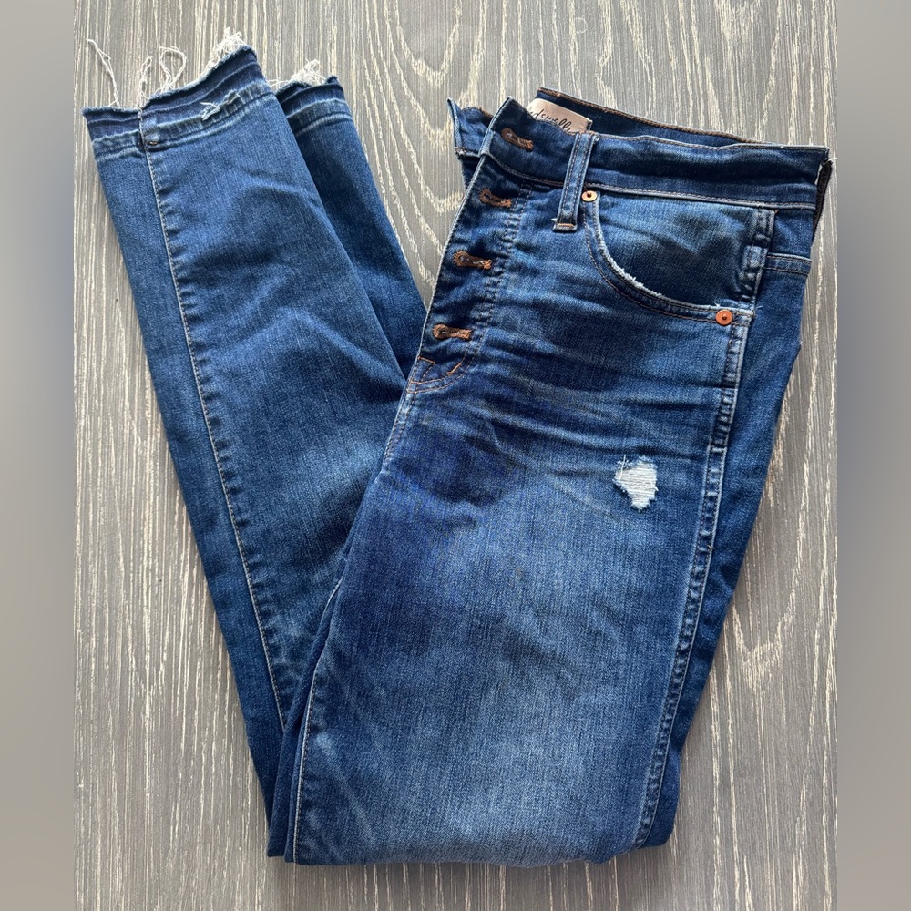 Madewell 10” High Rise Skinny Jeans in Hannah Wash Sz 28 Button Close Cotton EUC